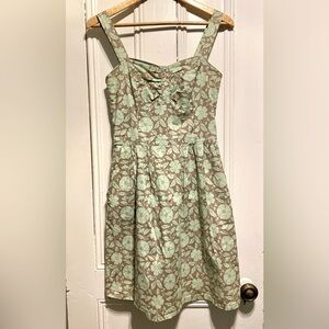 A beautiful sun dress from Birds of North America